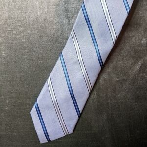 𝅺JOSEPH Abboud Silk and Linen Blue Striped Tie